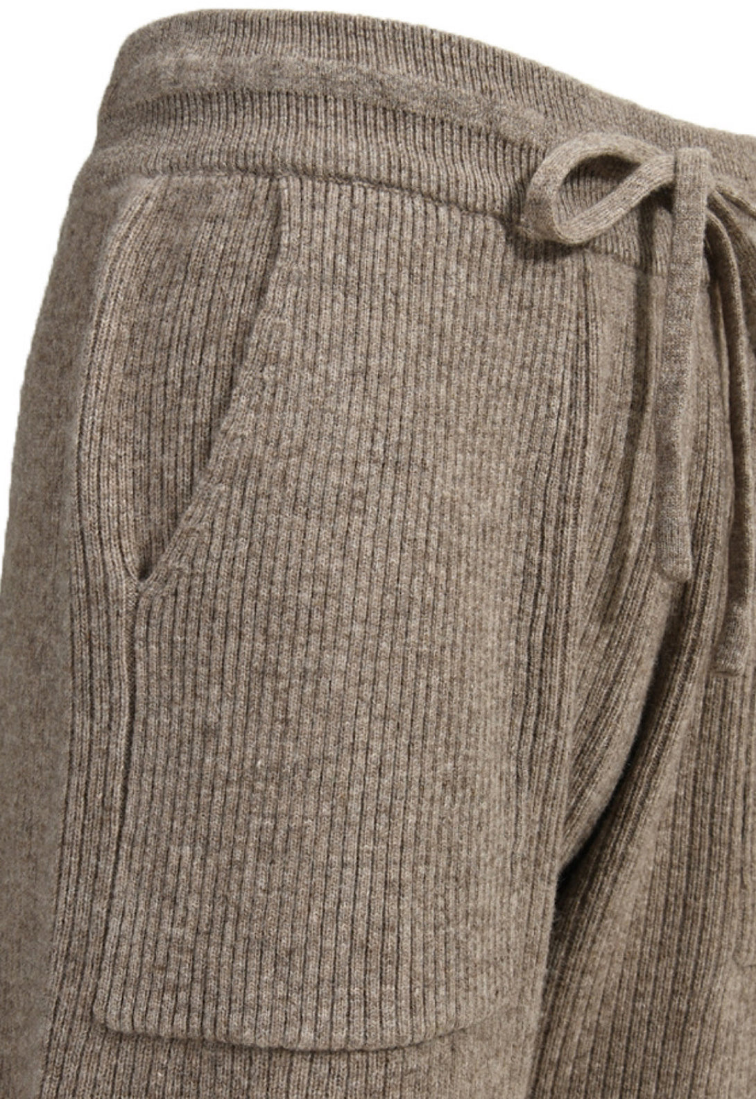 Close-up of Chai Cashmere Tracksuit featuring ribbed texture and drawstring detail, made from 100% premium cashmere wool.