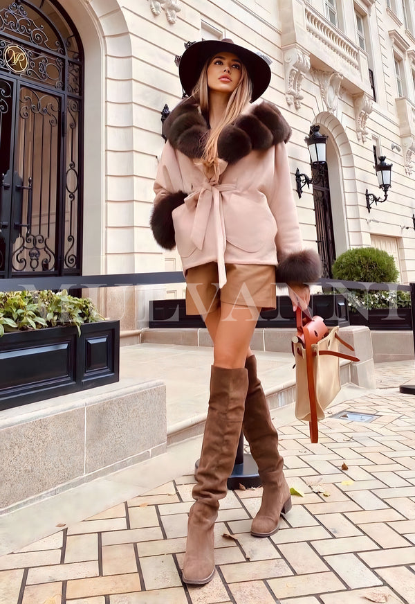 Short Nude Cashmere Coat with Fox Fur