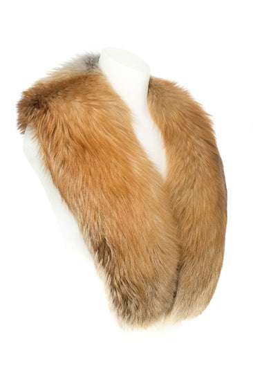 A golden fox fur collar. 